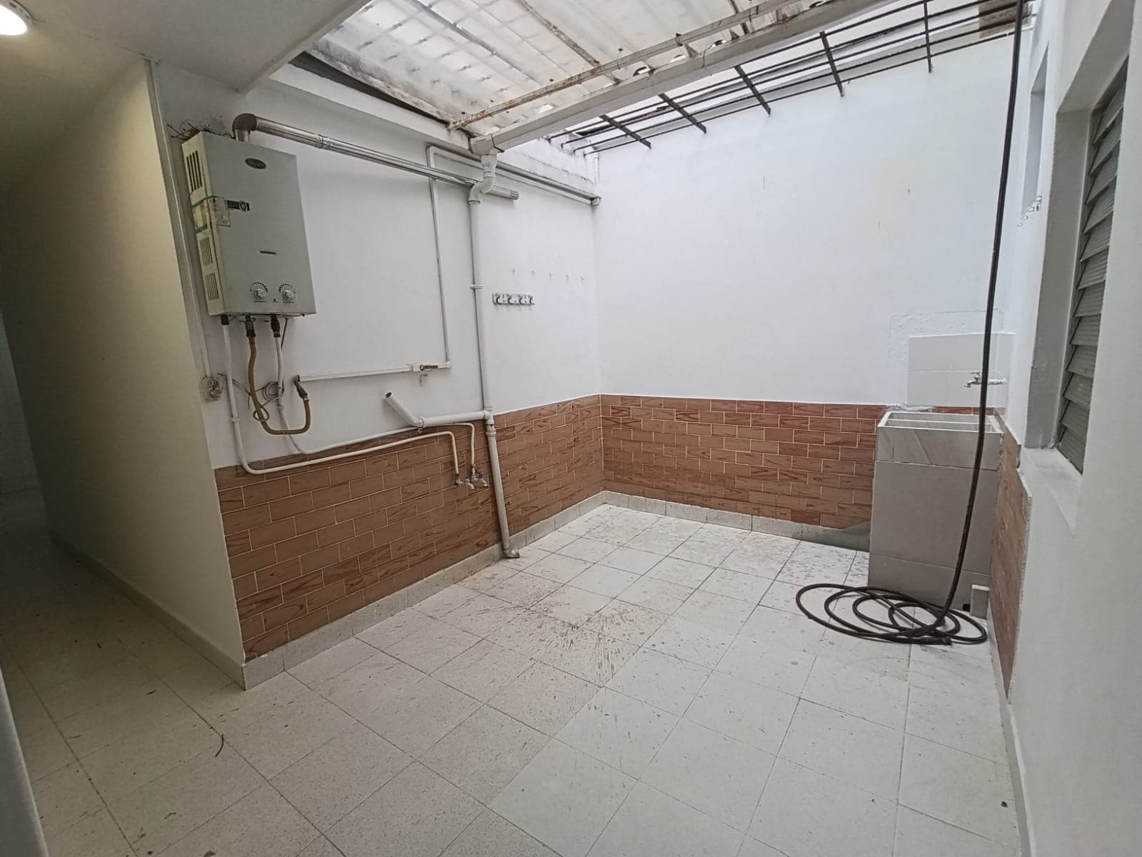 Casa Comercial en arriendo en Estadio, Laureles, Medellín — foto 4 de 20