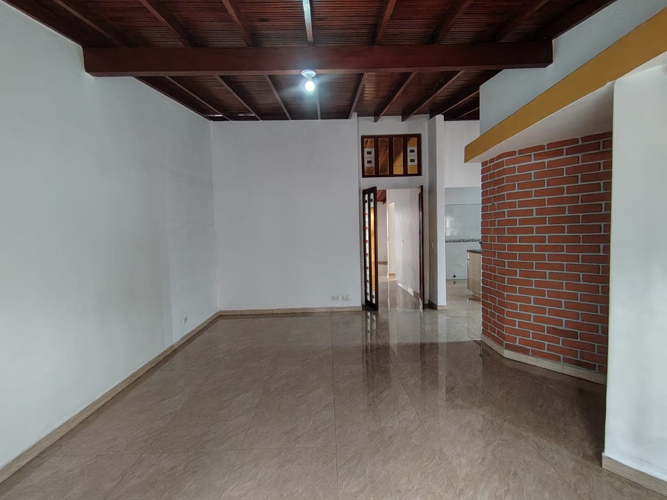 Casa Vivienda en arriendo en El Velódromo, Laureles, Medellín — foto 2 de 20