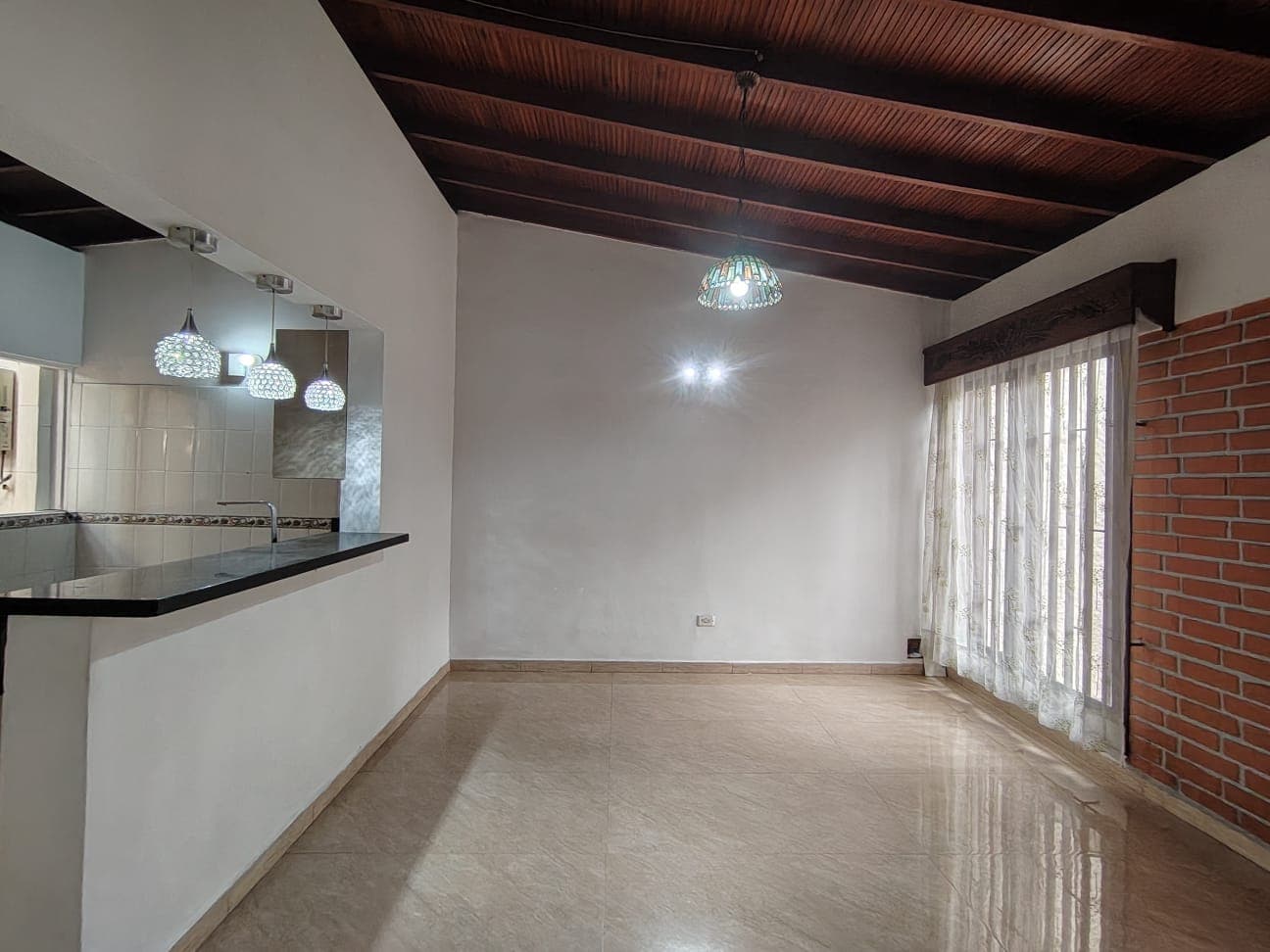 Casa Vivienda en arriendo en El Velódromo, Laureles, Medellín — foto 4 de 20