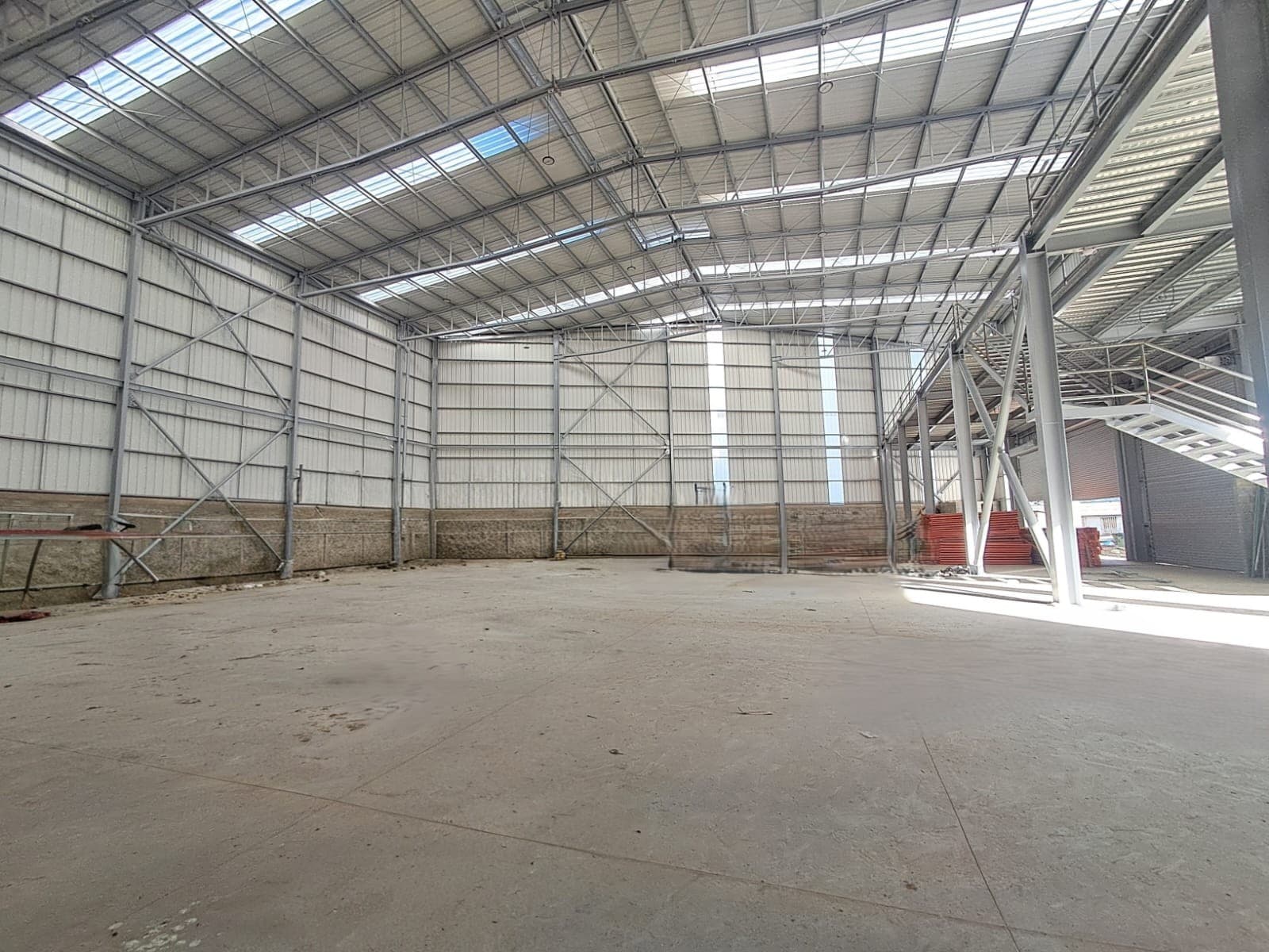 Bodega en arriendo en Dosquebradas — foto 1 de 8
