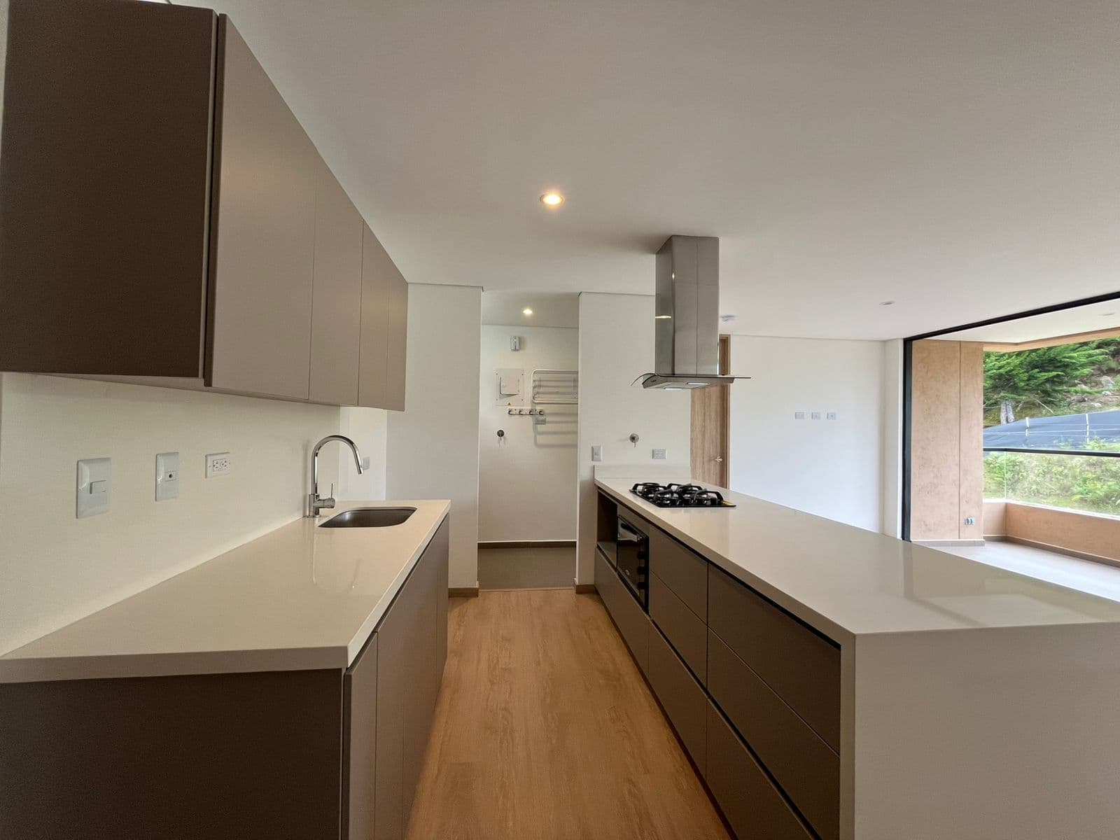 Apartamento en arriendo en Retiro — foto 2 de 14