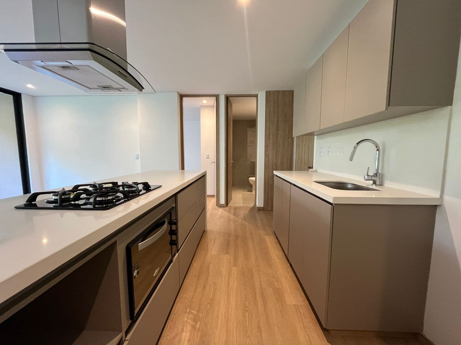 Apartamento en arriendo en Retiro — foto 3 de 14
