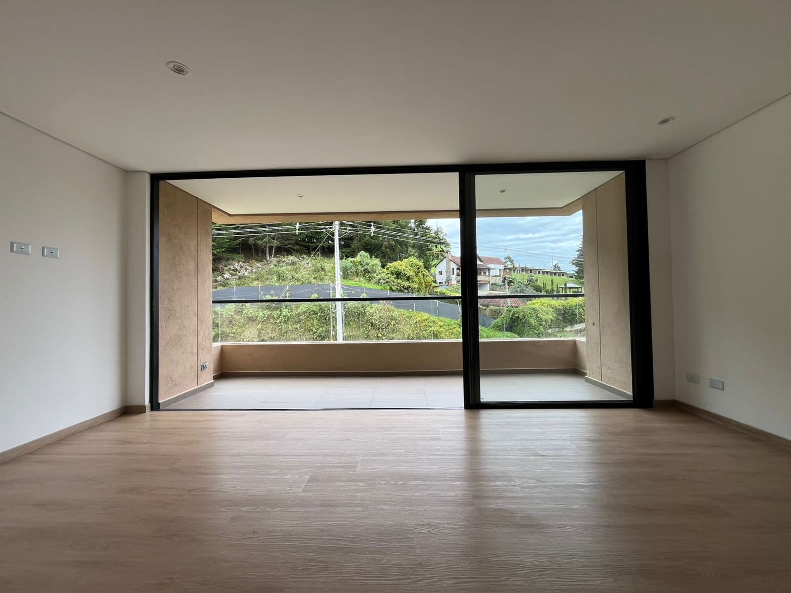 Apartamento en arriendo en Retiro — foto 4 de 14