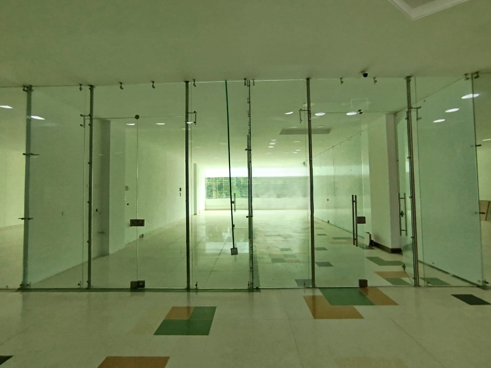 Local en arriendo en Marinilla — foto 1 de 10