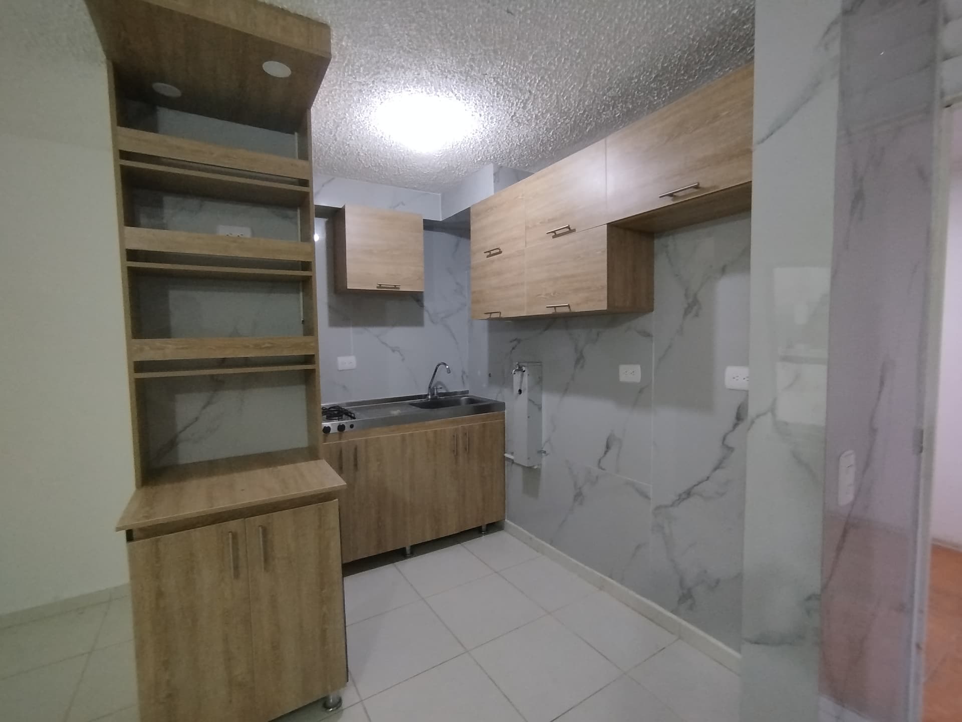 Apartamento en arriendo en Las Violetas, Dosquebradas — foto 1 de 20