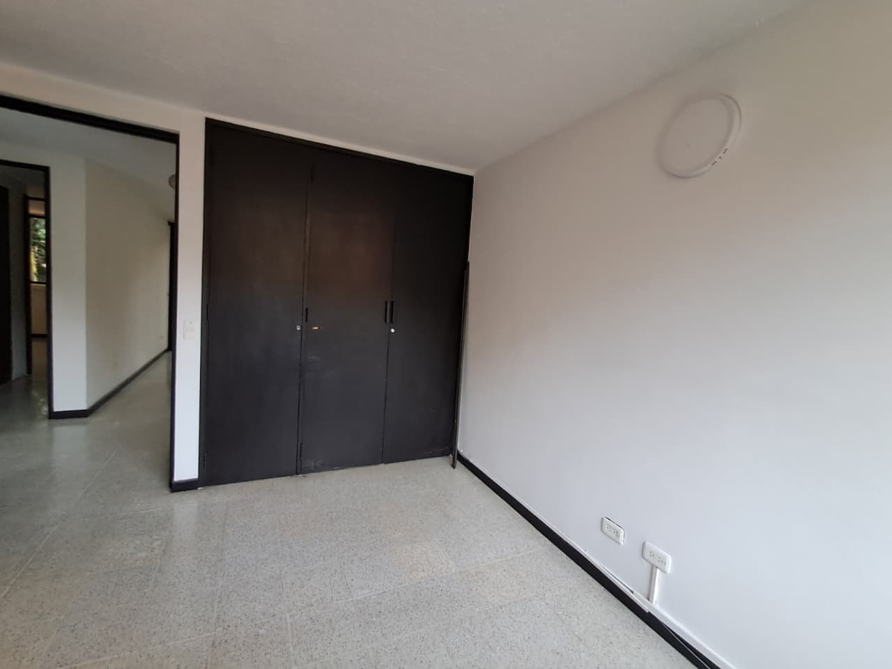 Apartamento en arriendo en Carlos e. Restrepo, Laureles, Medellín — foto 5 de 20