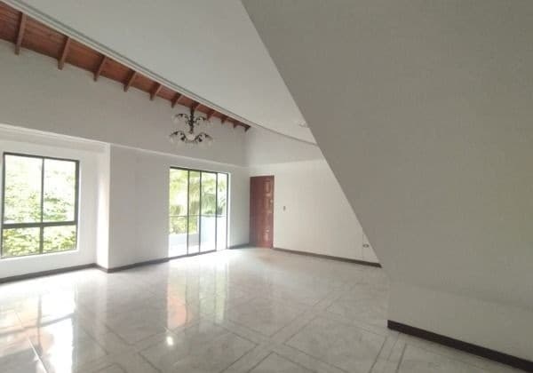 Apartamento en arriendo en El Portal, Envigado — foto 3 de 20