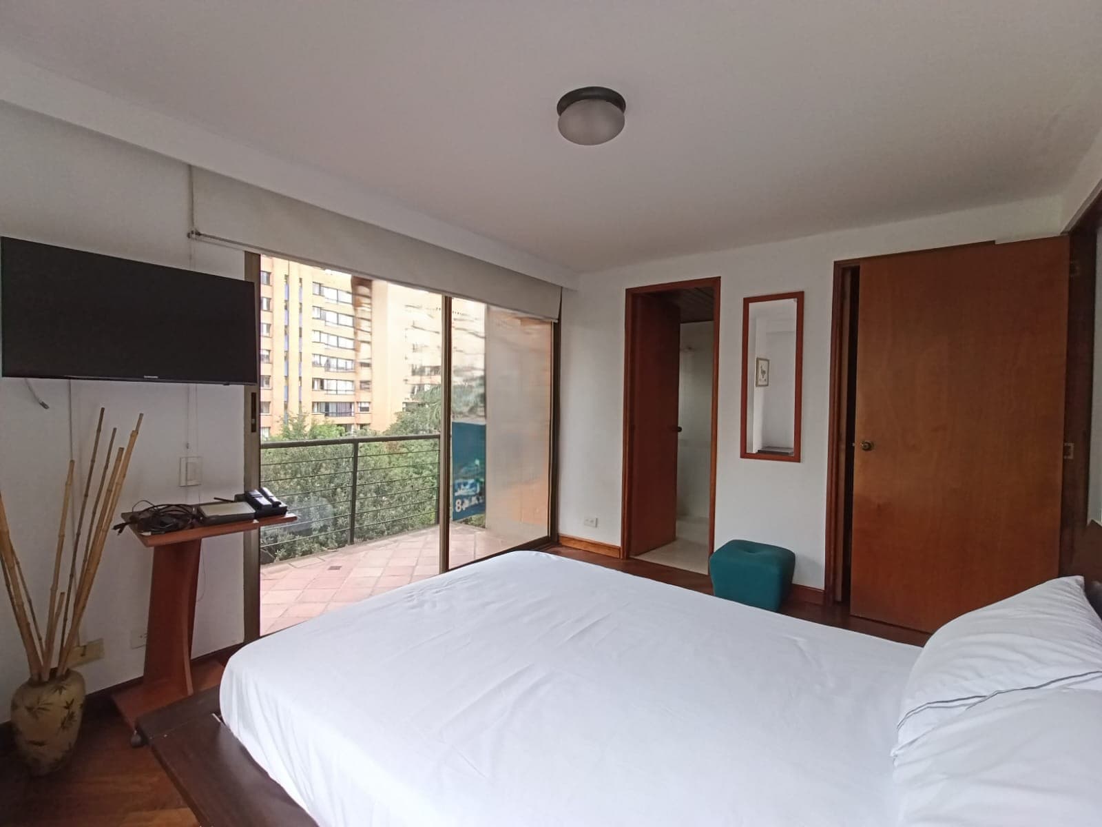 Apartamento en arriendo en Patio Bonito, El Poblado, Medellín — foto 5 de 12