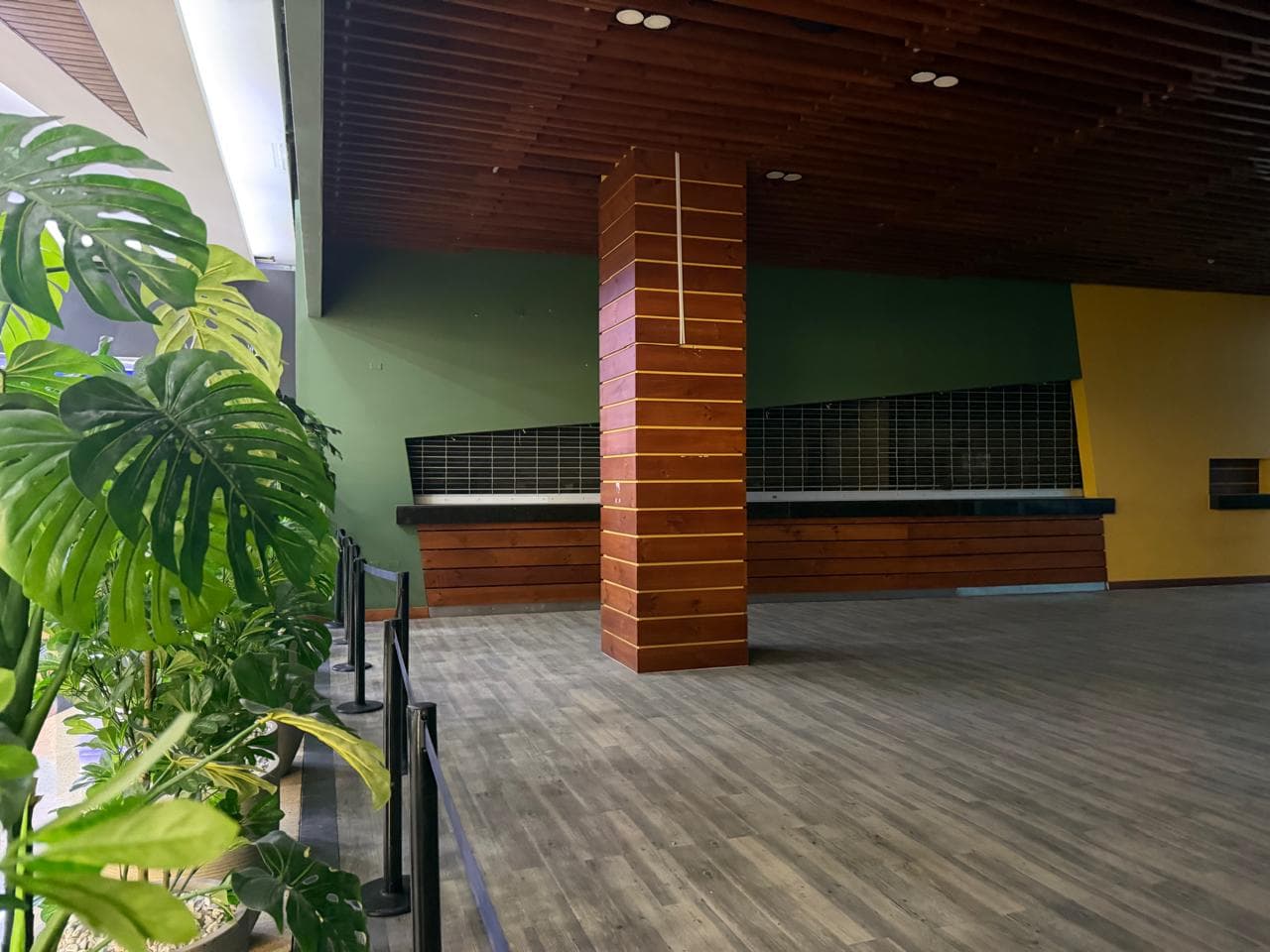 Local en arriendo en San Diego, El Poblado, Medellín — foto 3 de 13