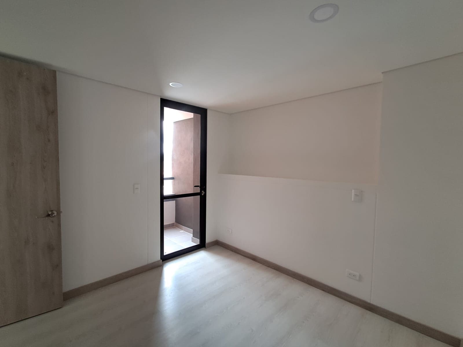 Apartamento en arriendo en San Antonio De Pereira, Rionegro — foto 1 de 10