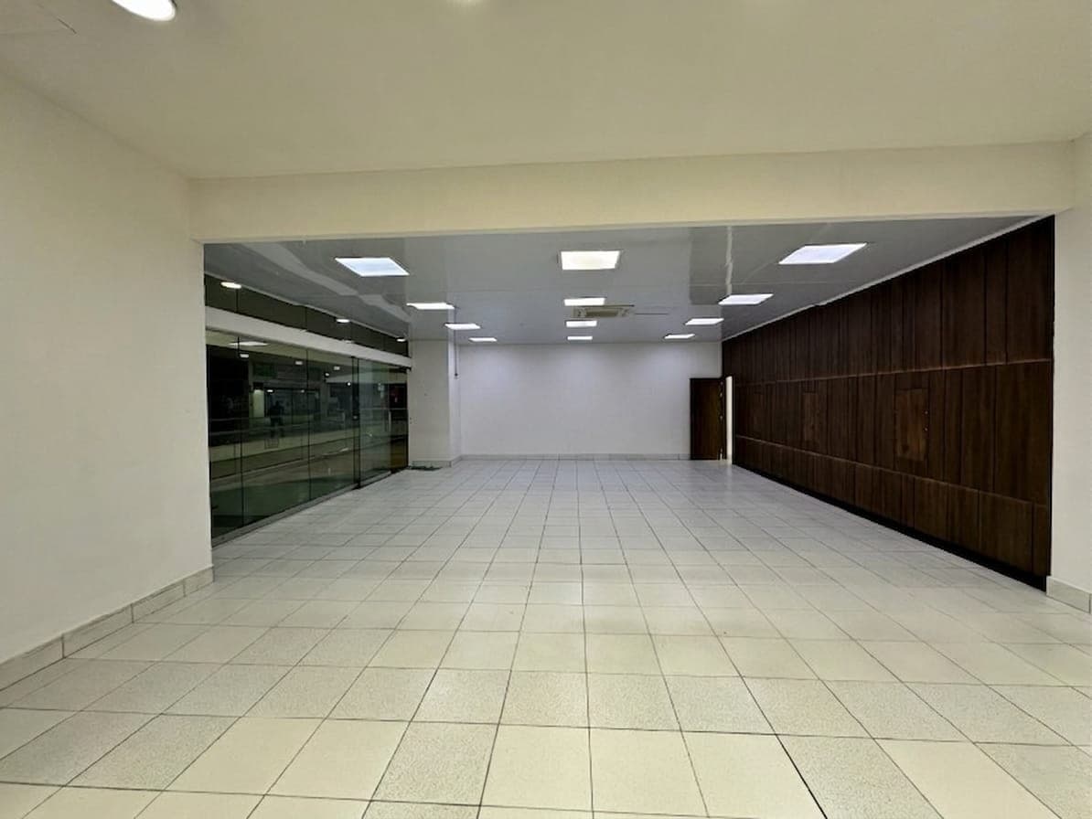 Local en arriendo en Buenos Aires, Centro, Medellín — foto 4 de 10