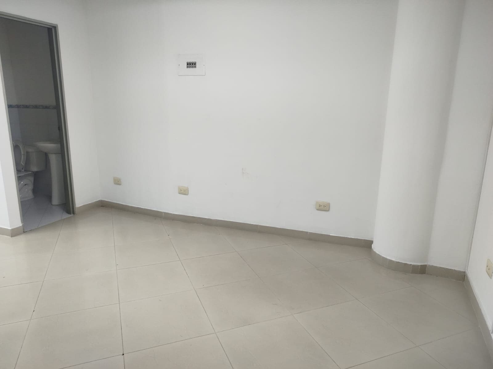 Local en arriendo en Rionegro — foto 5 de 8