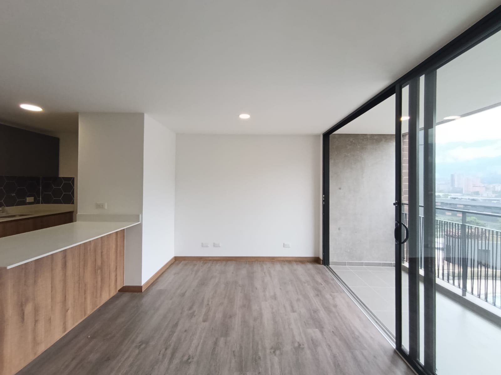 Apartamento en arriendo en Las Casitas, Envigado — foto 4 de 20