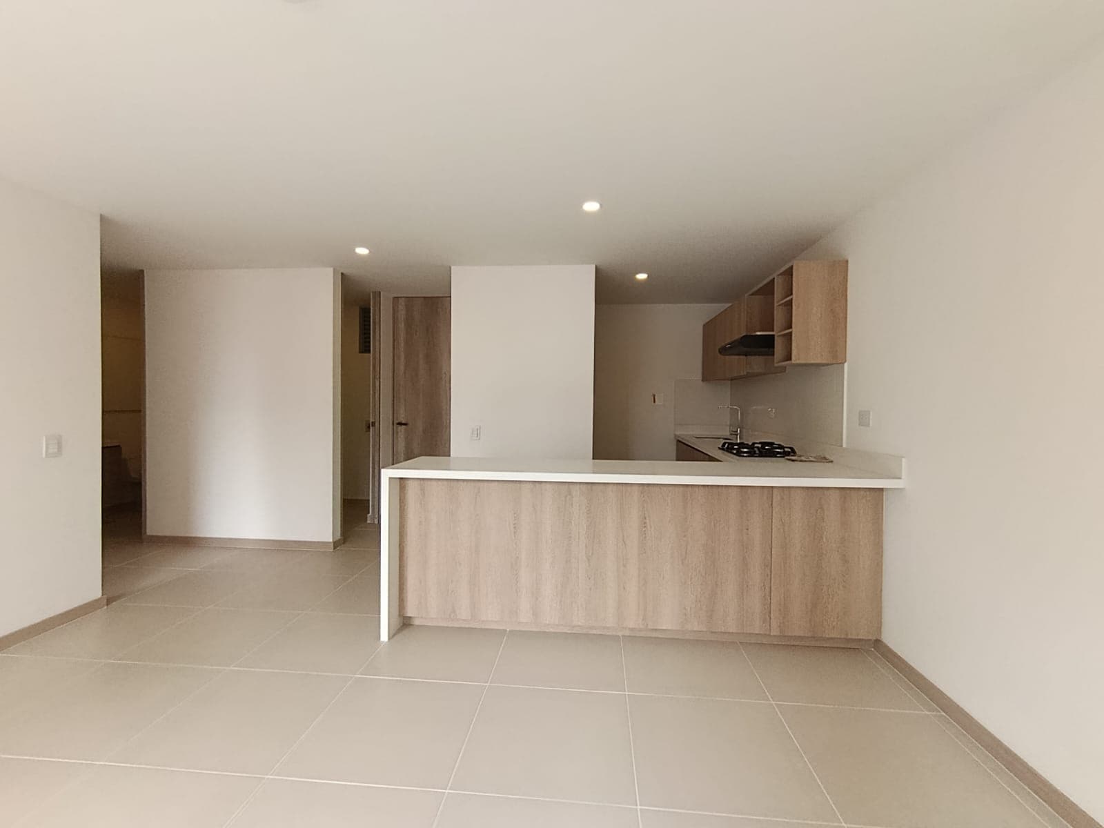 Apartamento en arriendo en Ciudad Del Rio, El Poblado, Medellín — foto 4 de 20
