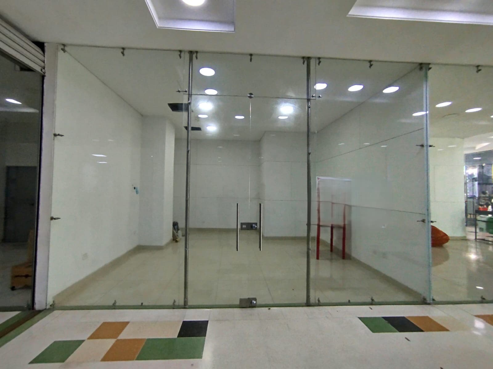 Local en arriendo en Marinilla — foto 1 de 10