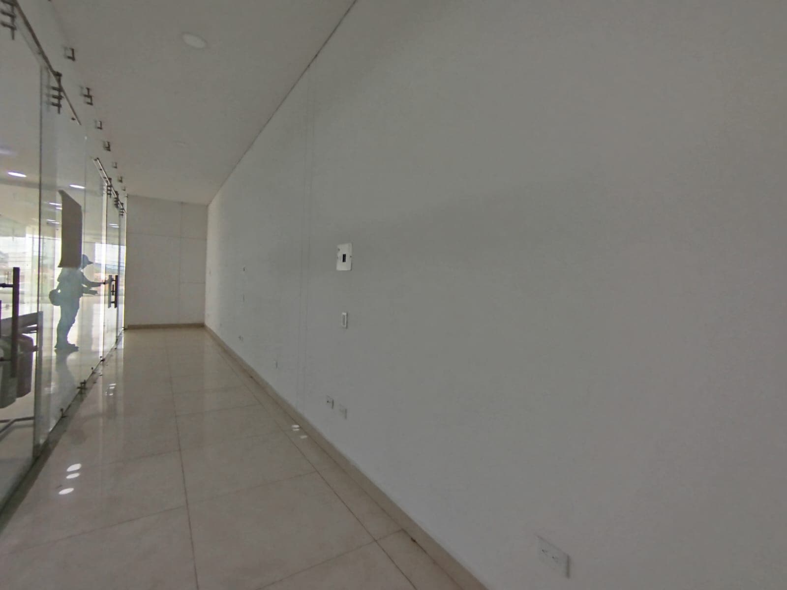 Local en arriendo en Marinilla — foto 5 de 10