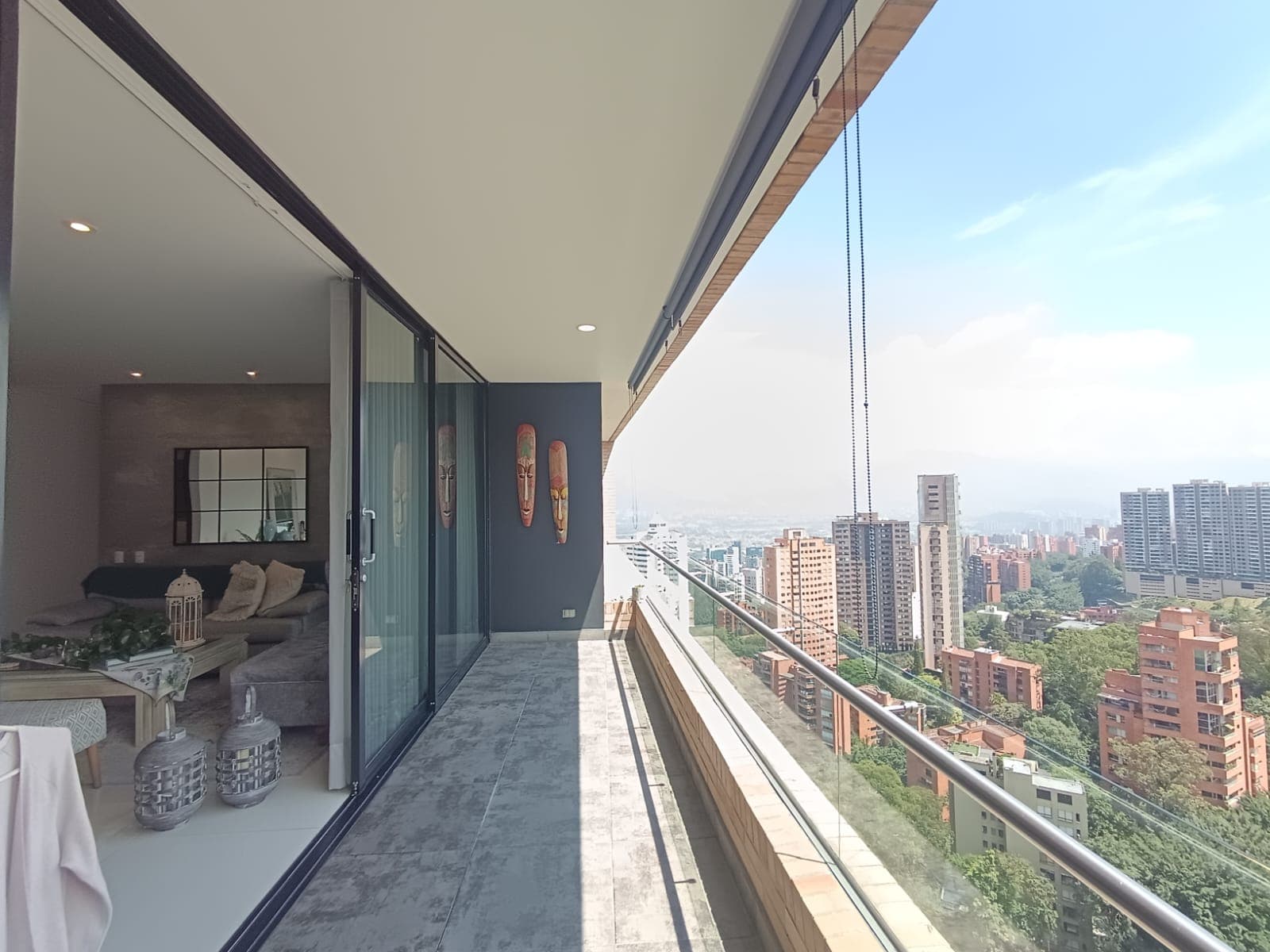 Apartamento en arriendo en San Lucas, El Poblado, Medellín — foto 3 de 20