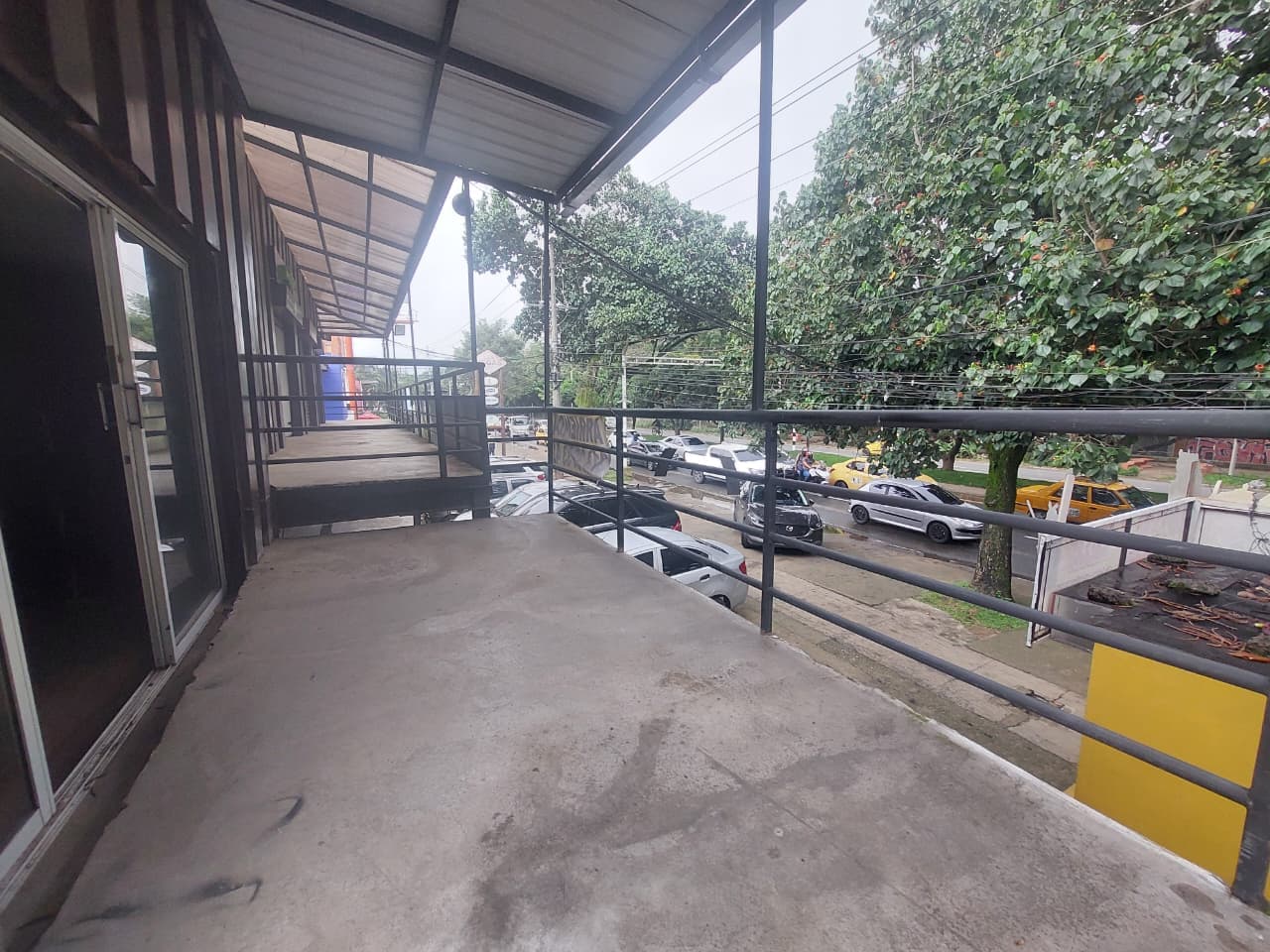 Local en arriendo en Patio Bonito, El Poblado, Medellín — foto 2 de 8