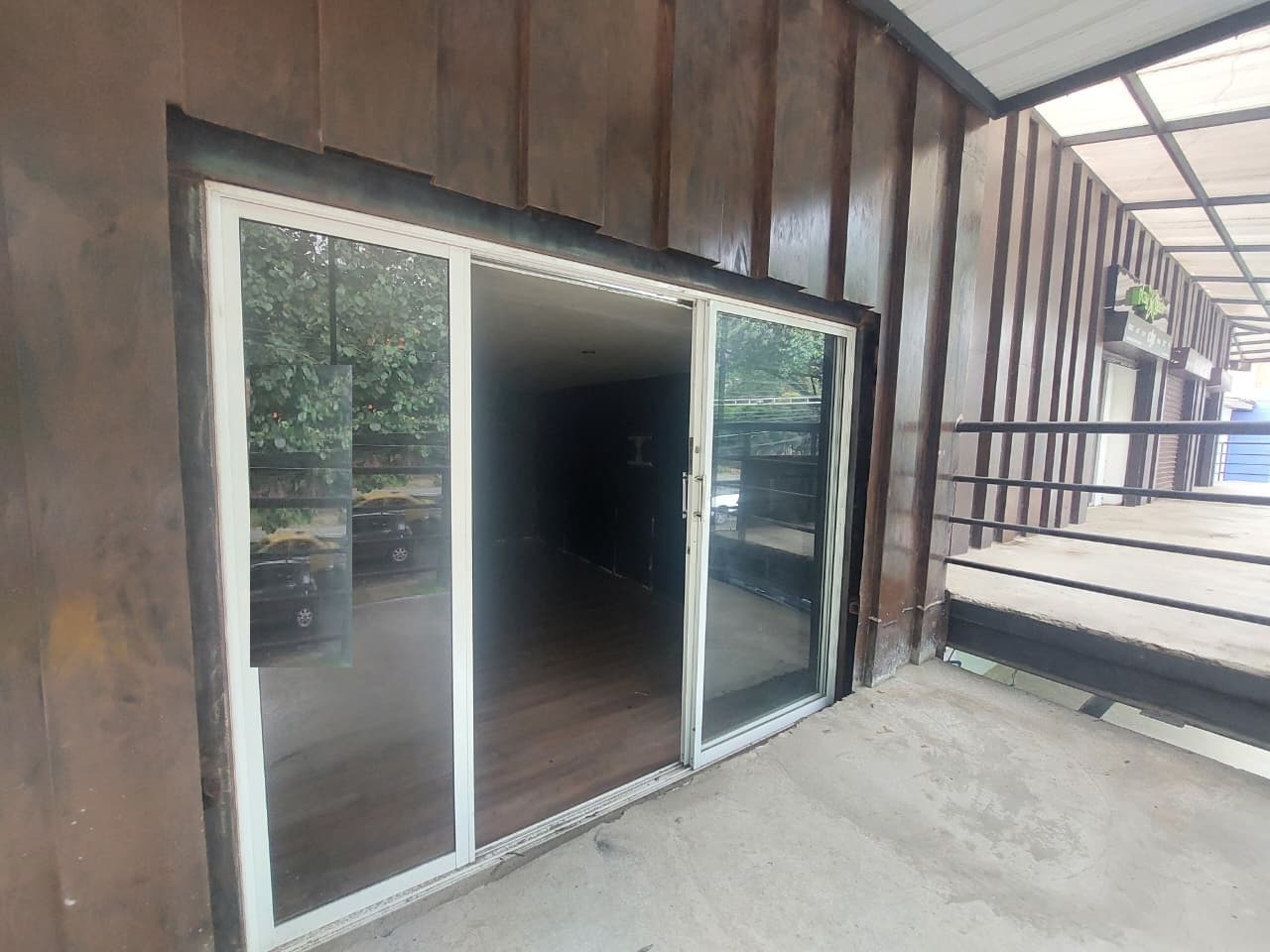 Local en arriendo en Patio Bonito, El Poblado, Medellín — foto 3 de 8