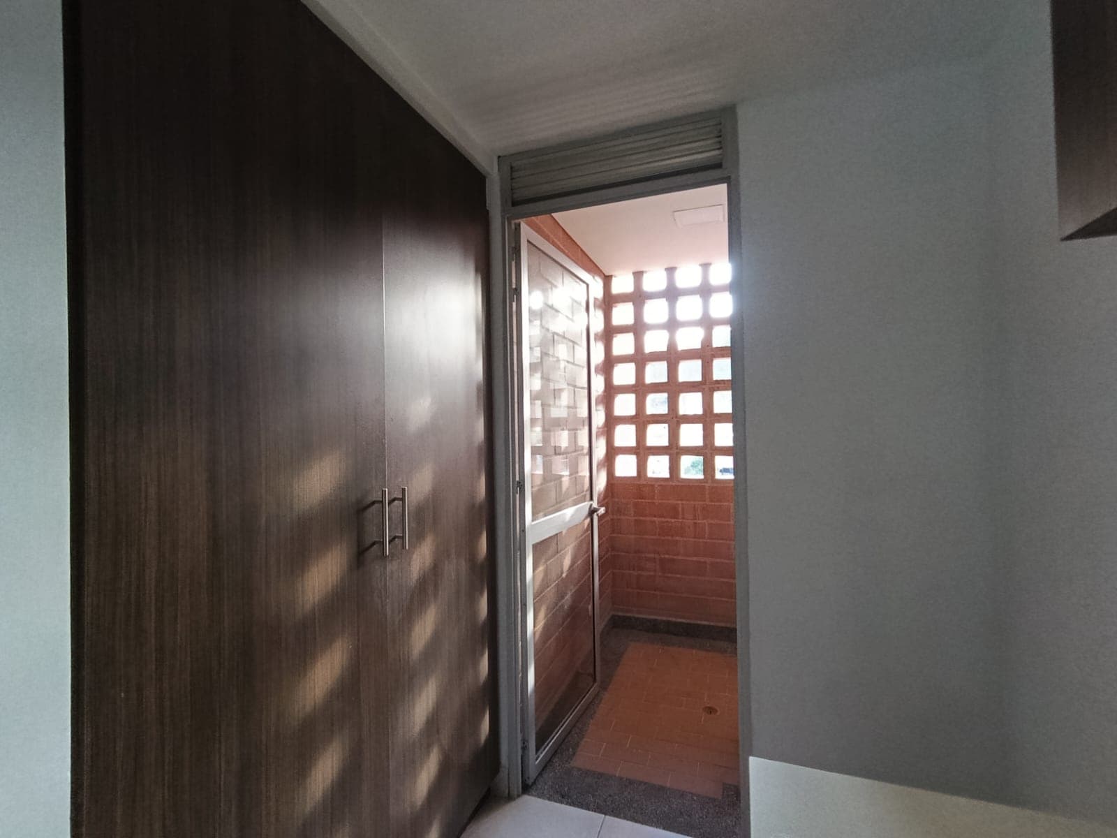 Apartamento en arriendo en Loma San José, Sabaneta — foto 5 de 20