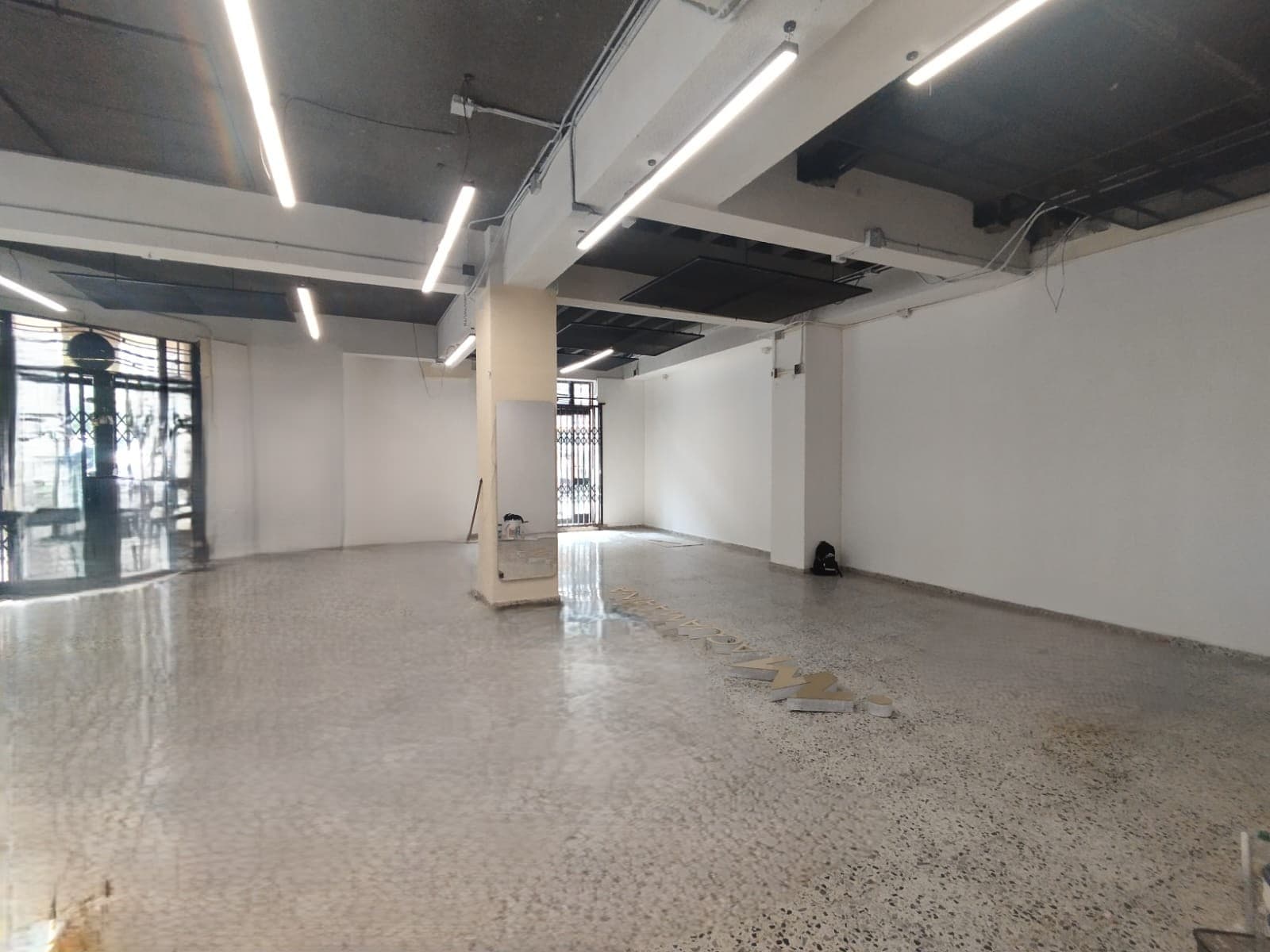 Local en arriendo en La Candelaria, Centro, Medellín — foto 2 de 14