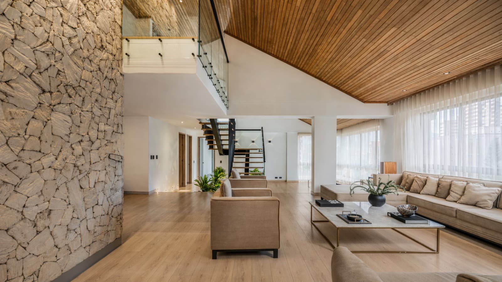 Apartamento en arriendo en Castropol, El Poblado, Medellín — foto 5 de 15