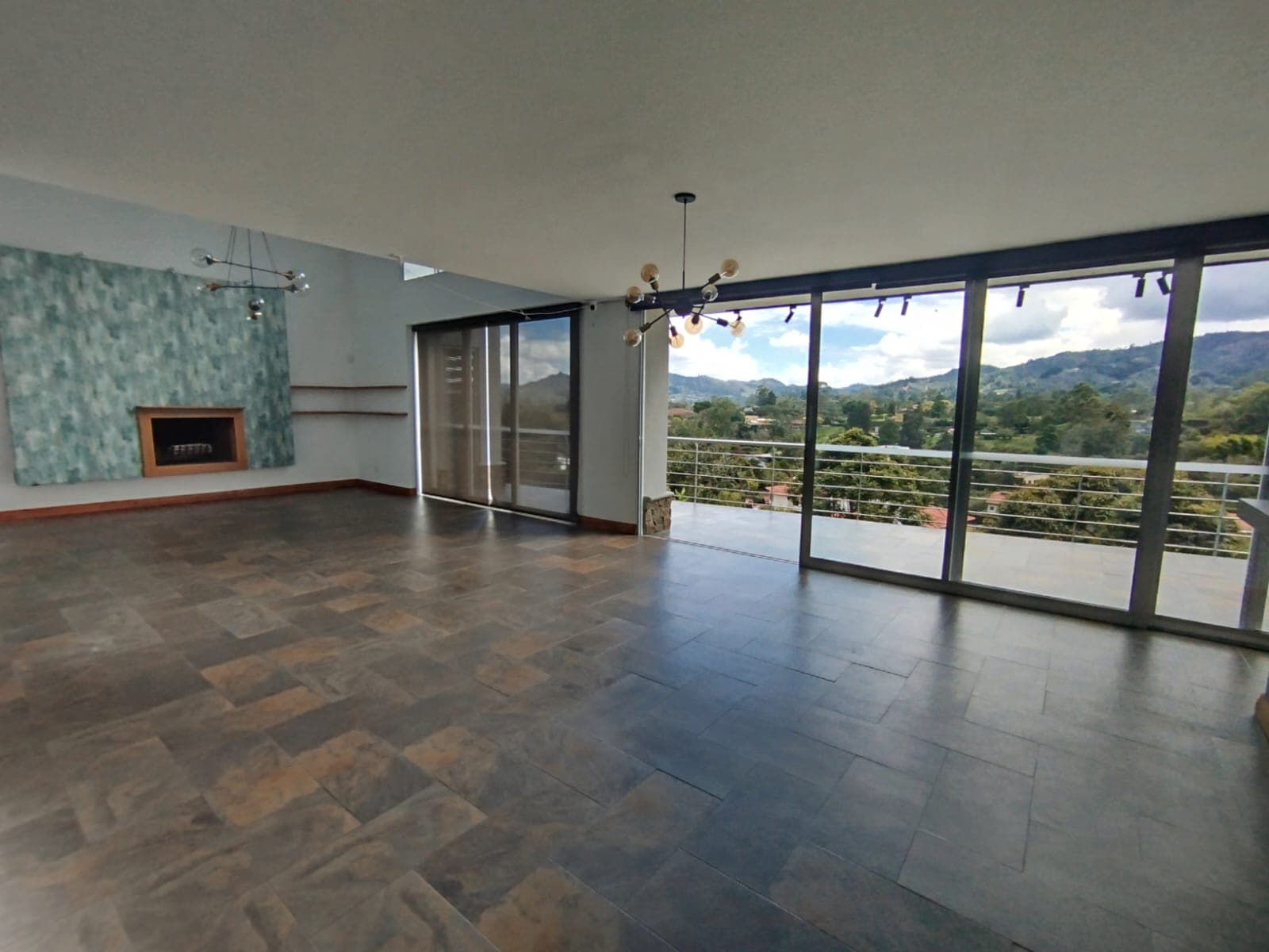Casa Campestre en arriendo en Vereda El Tablazo, Rionegro — foto 2 de 20