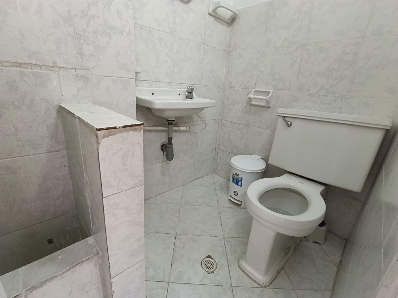 Local en arriendo en Calasanz, La America, Medellín — foto 5 de 10