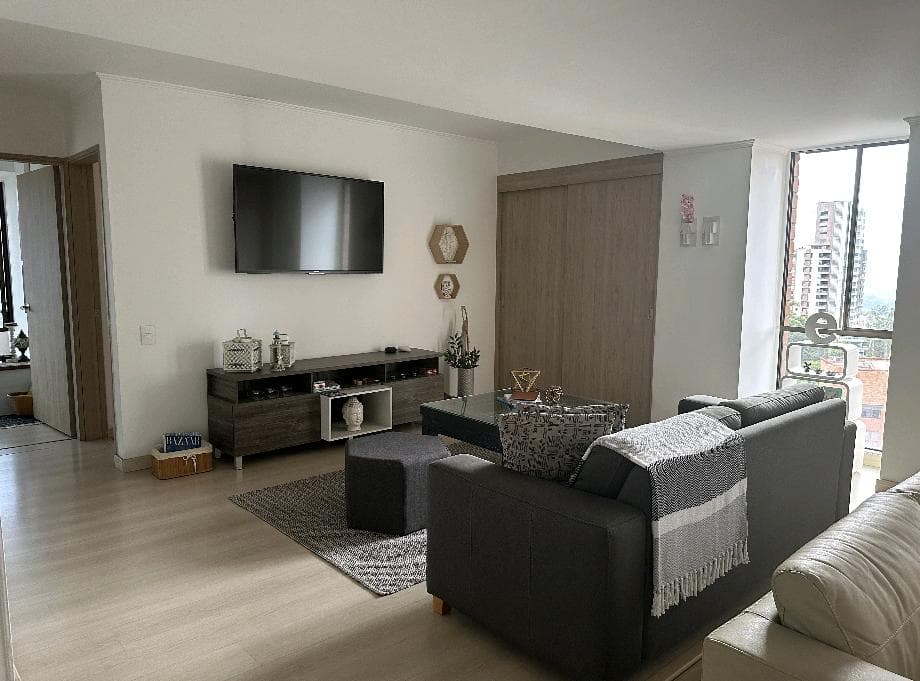 Apartamento en arriendo en San Lucas, El Poblado, Medellín — foto 4 de 20