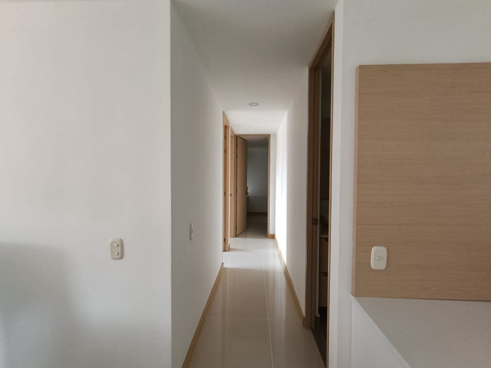 Apartamento en arriendo en Vegas De San José, Sabaneta — foto 3 de 20