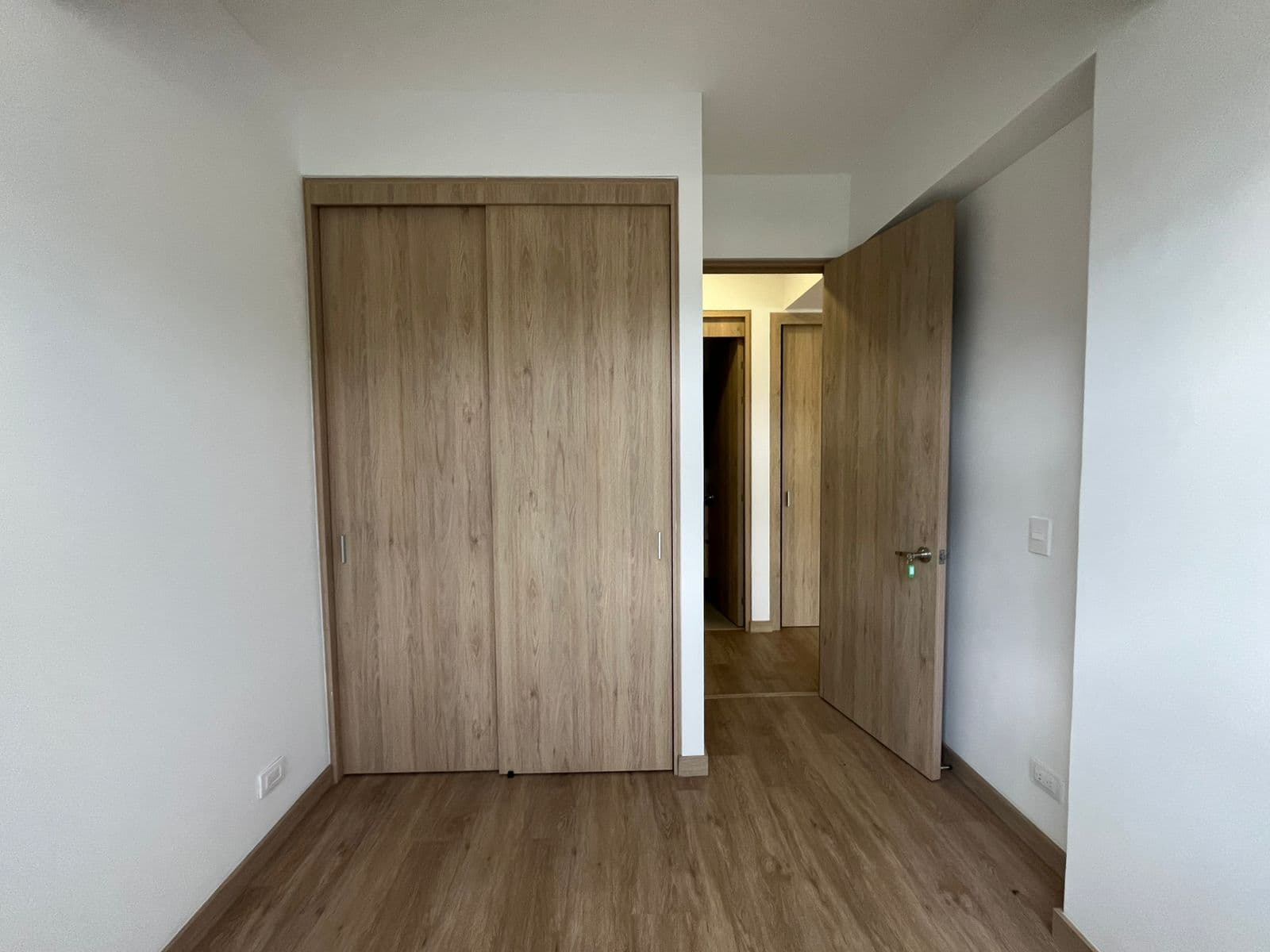 Apartamento en arriendo en Retiro — foto 5 de 15