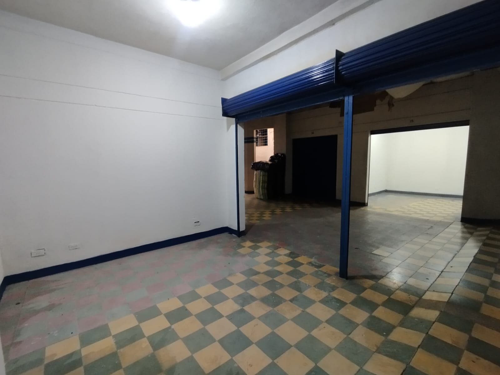 Local en arriendo en La Candelaria, Centro, Medellín — foto 5 de 9