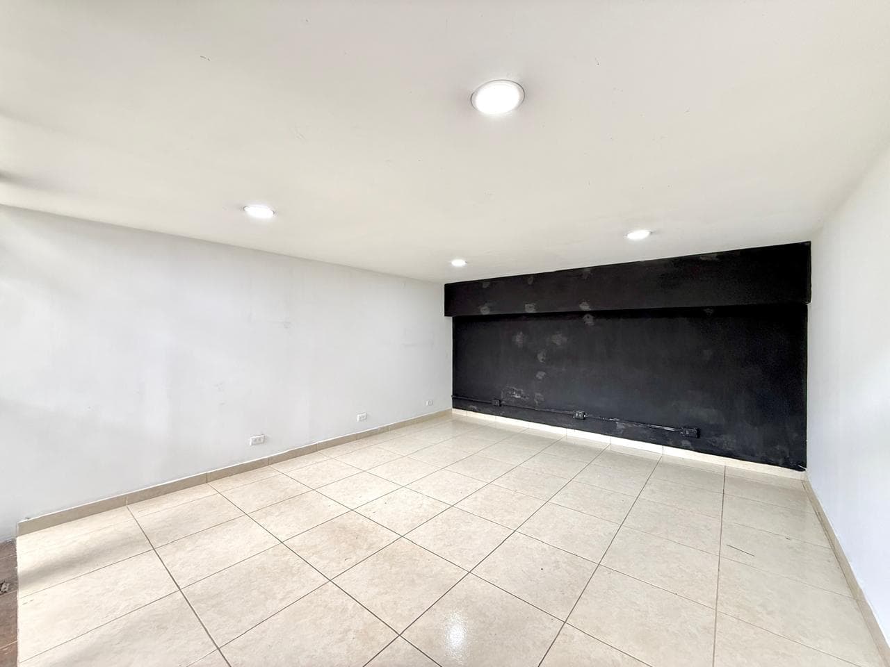 Local en arriendo en Centro, Pereira — foto 2 de 8