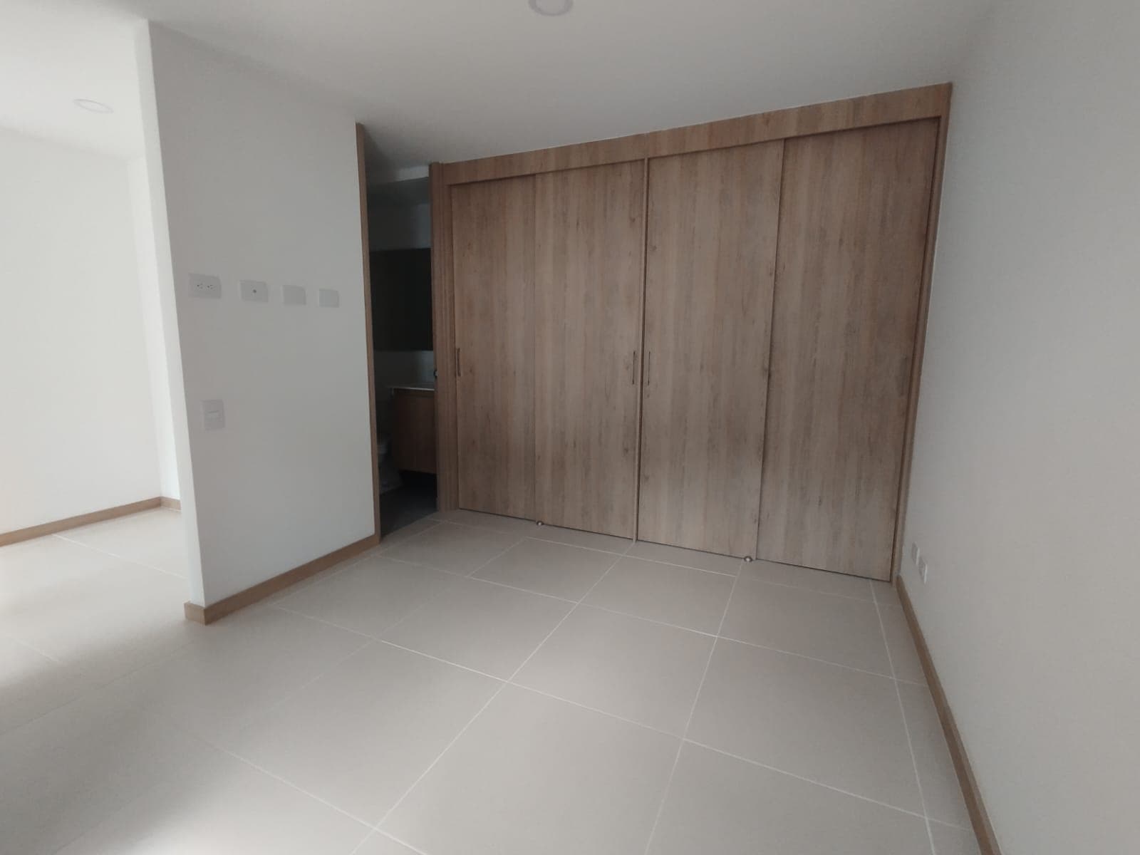 Apartamento en arriendo en Camino Verde, Envigado — foto 2 de 11
