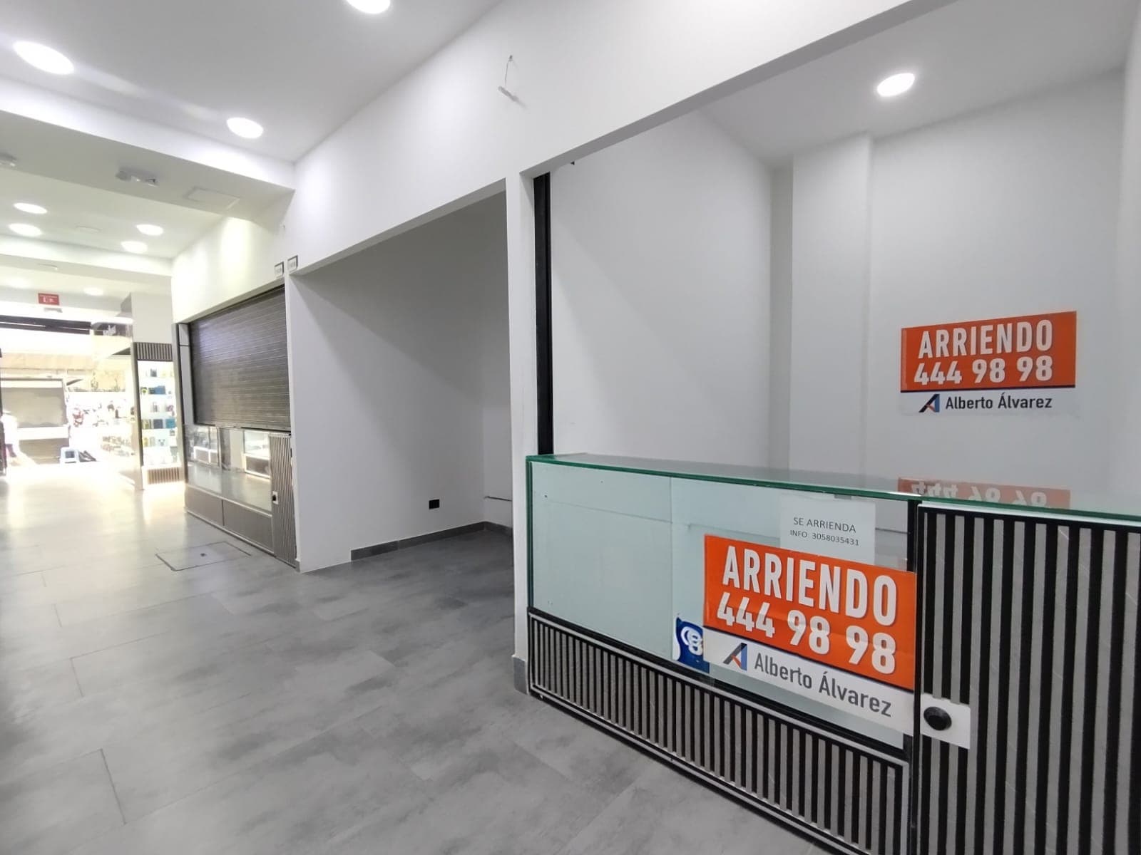 Local en arriendo en La Candelaria, Centro, Medellín — foto 3 de 9
