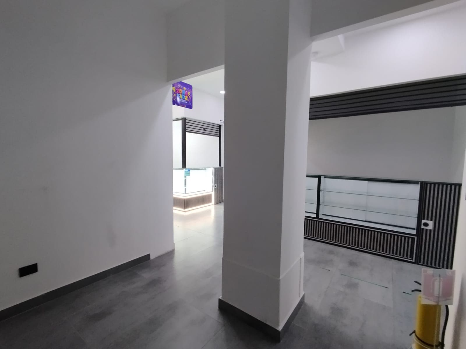 Local en arriendo en La Candelaria, Centro, Medellín — foto 4 de 6