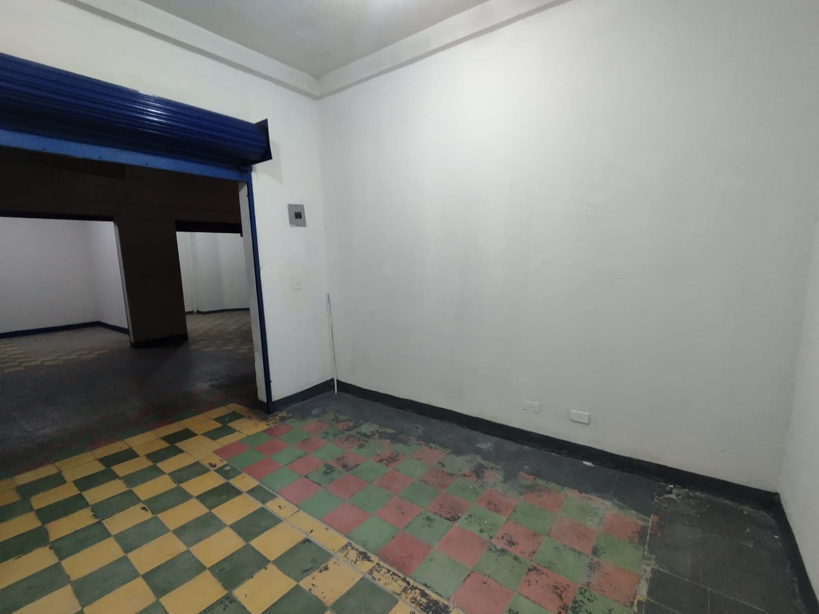 Local en arriendo en La Candelaria, Centro, Medellín — foto 2 de 11