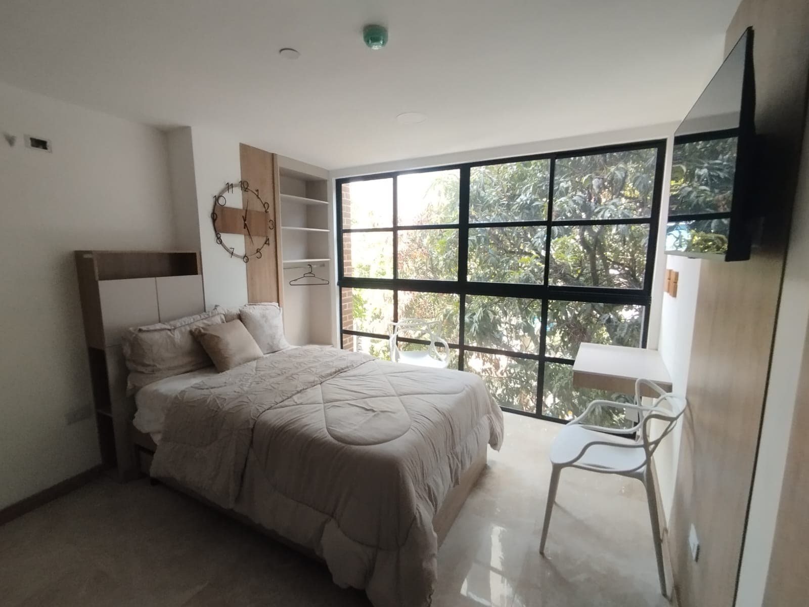 Apartaestudio en arriendo en La Candelaria, Centro, Medellín — foto 2 de 8