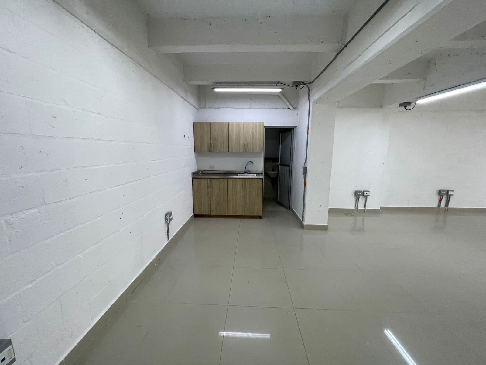 Oficina en arriendo en Sector El Tranvía, Rionegro — foto 4 de 10