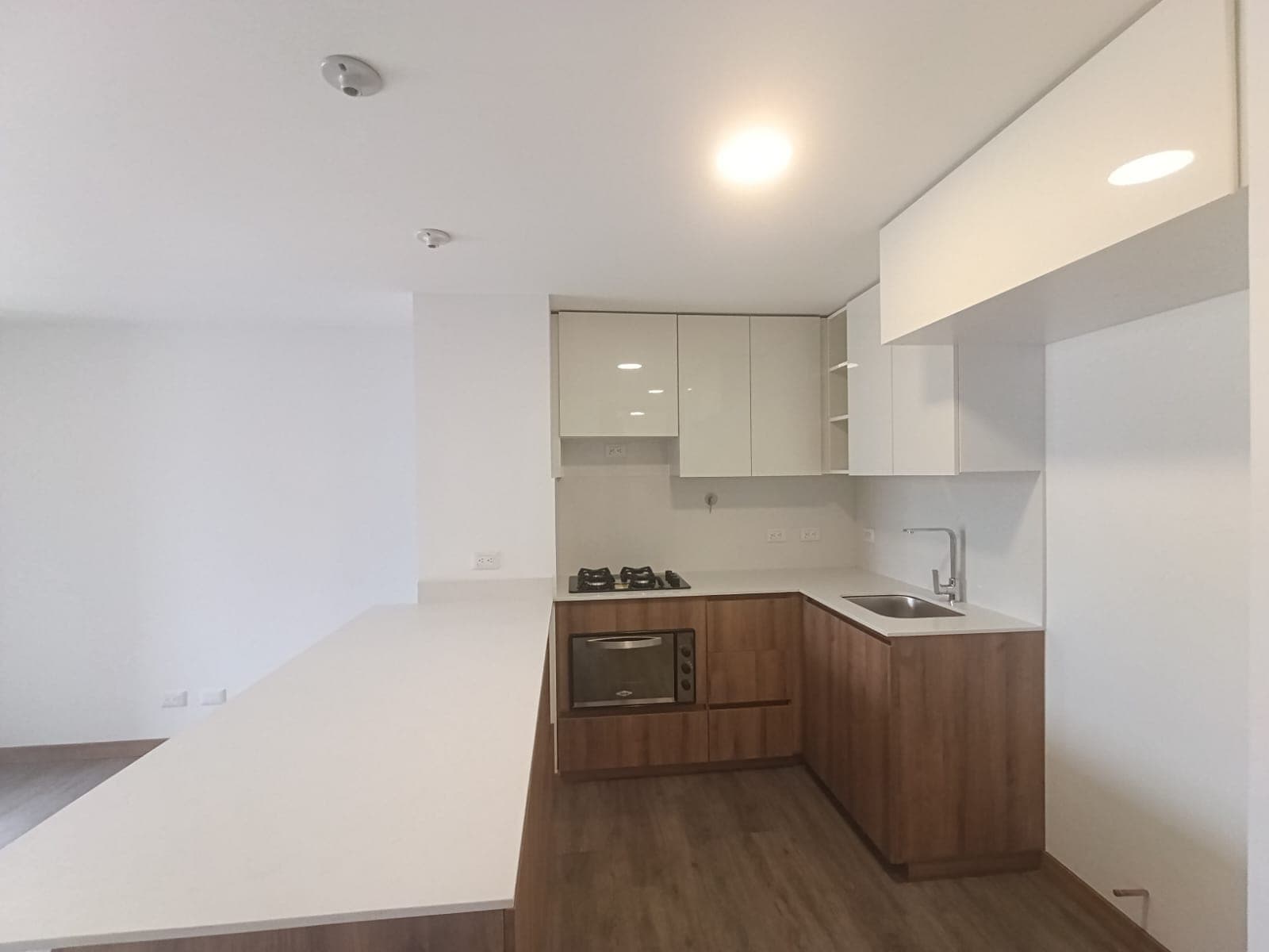 Apartamento en arriendo en Las Vegas, Envigado — foto 3 de 16