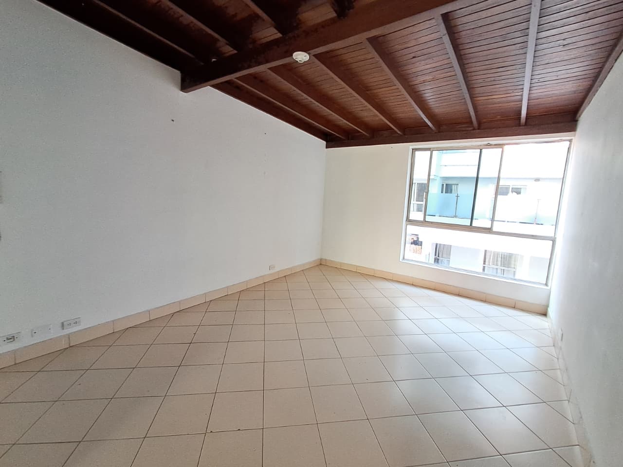Apartamento en arriendo en Conquistadores, Laureles, Medellín — foto 5 de 20