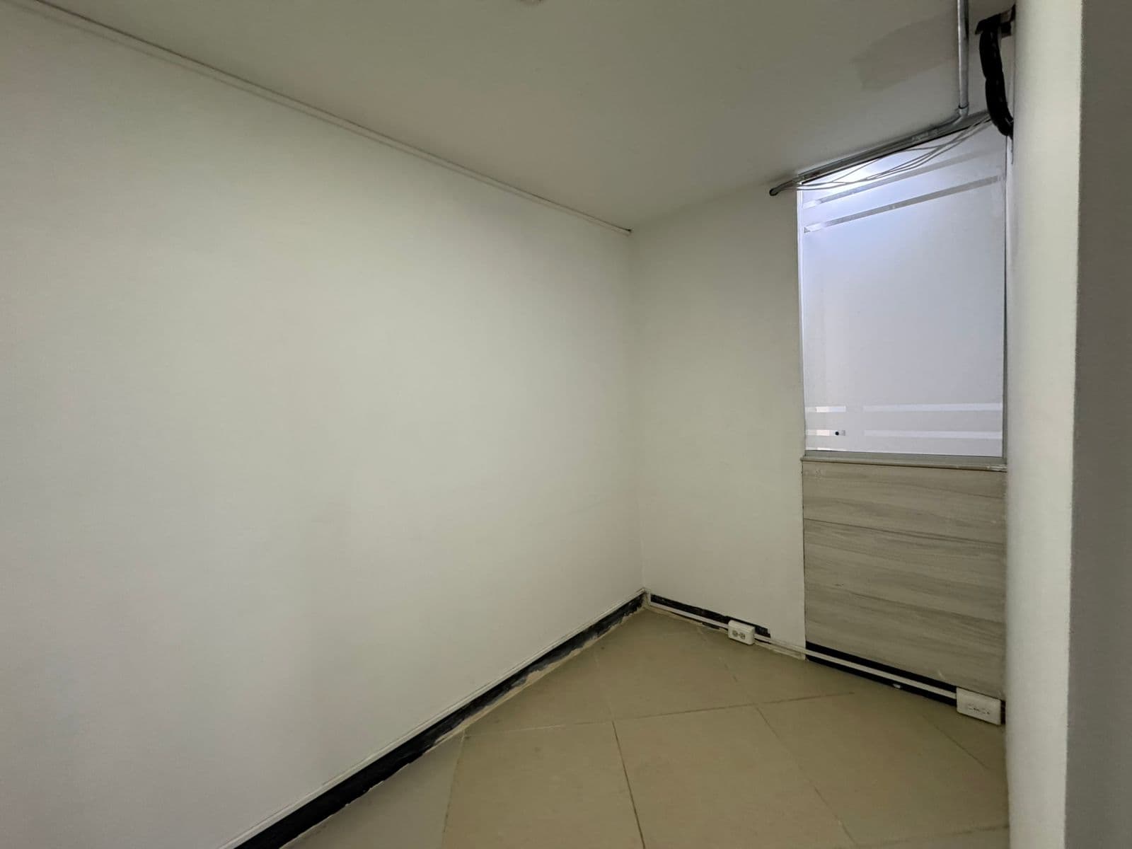 Local en arriendo en Suramericana, Laureles, Medellín — foto 5 de 20