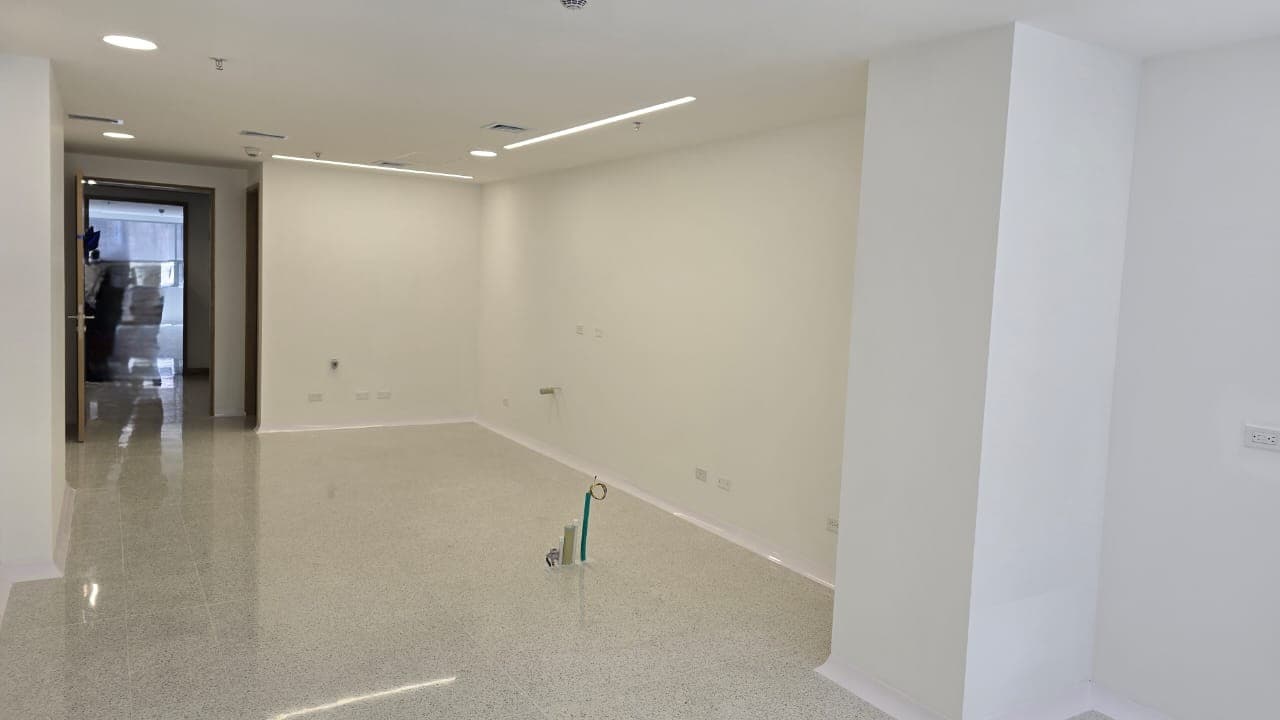 Consultorio en arriendo en Ciudad Del Rio, El Poblado, Medellín — foto 2 de 7