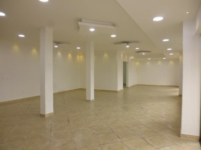 Oficina en arriendo en Conquistadores, Laureles, Medellín — foto 2 de 7