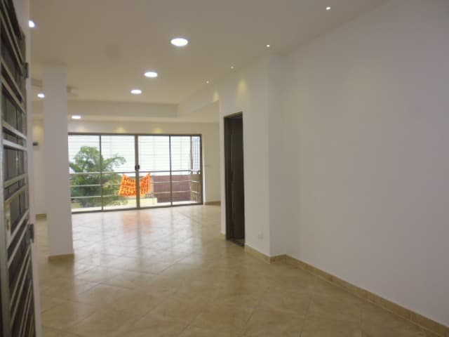 Oficina en arriendo en Conquistadores, Laureles, Medellín — foto 3 de 7