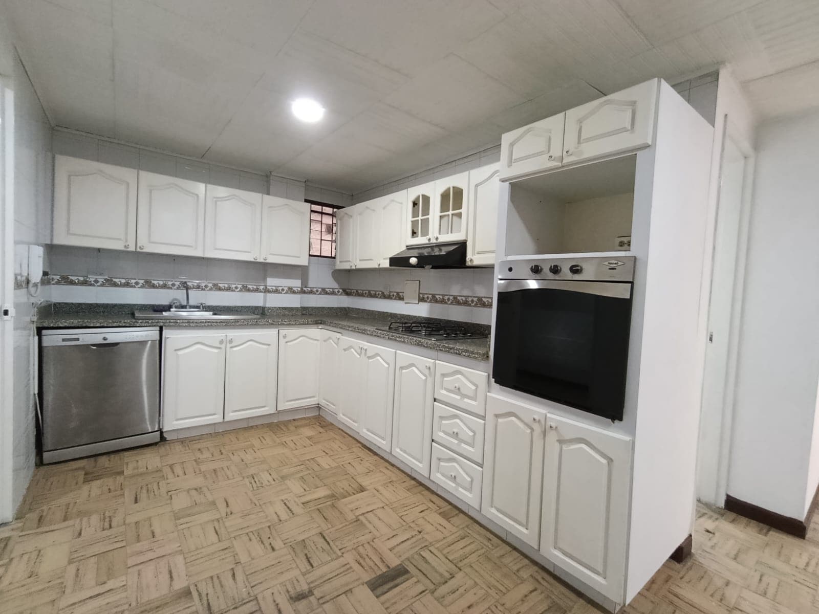 Apartamento en arriendo en Manila, El Poblado, Medellín — foto 5 de 20