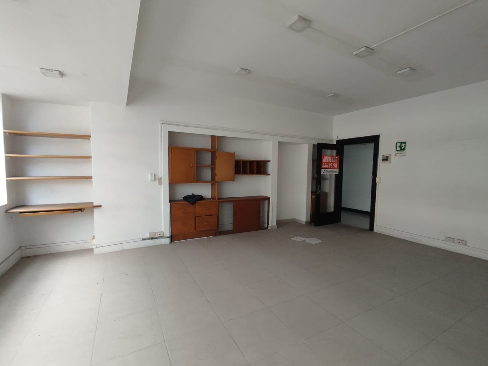 Oficina en arriendo en La Candelaria, Centro, Medellín — foto 5 de 10
