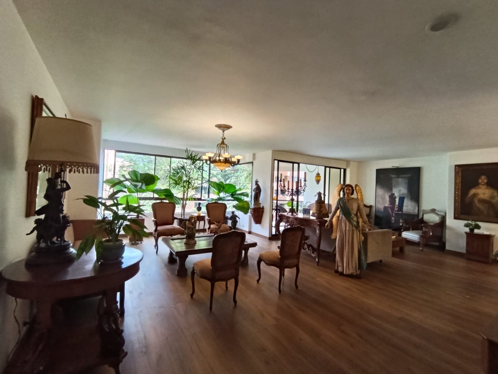 Apartamento en arriendo en Milla De Oro, El Poblado, Medellín — foto 1 de 20