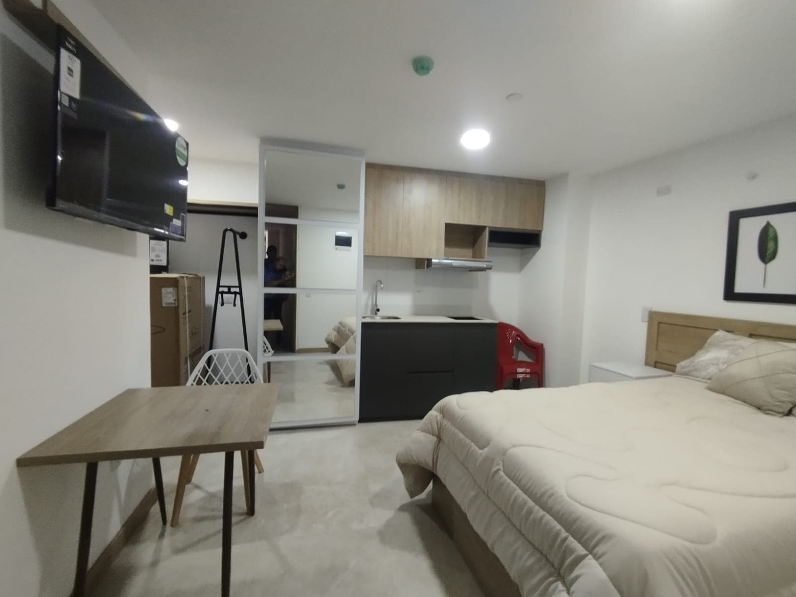 Apartaestudio en arriendo en La Candelaria, Centro, Medellín — foto 3 de 8