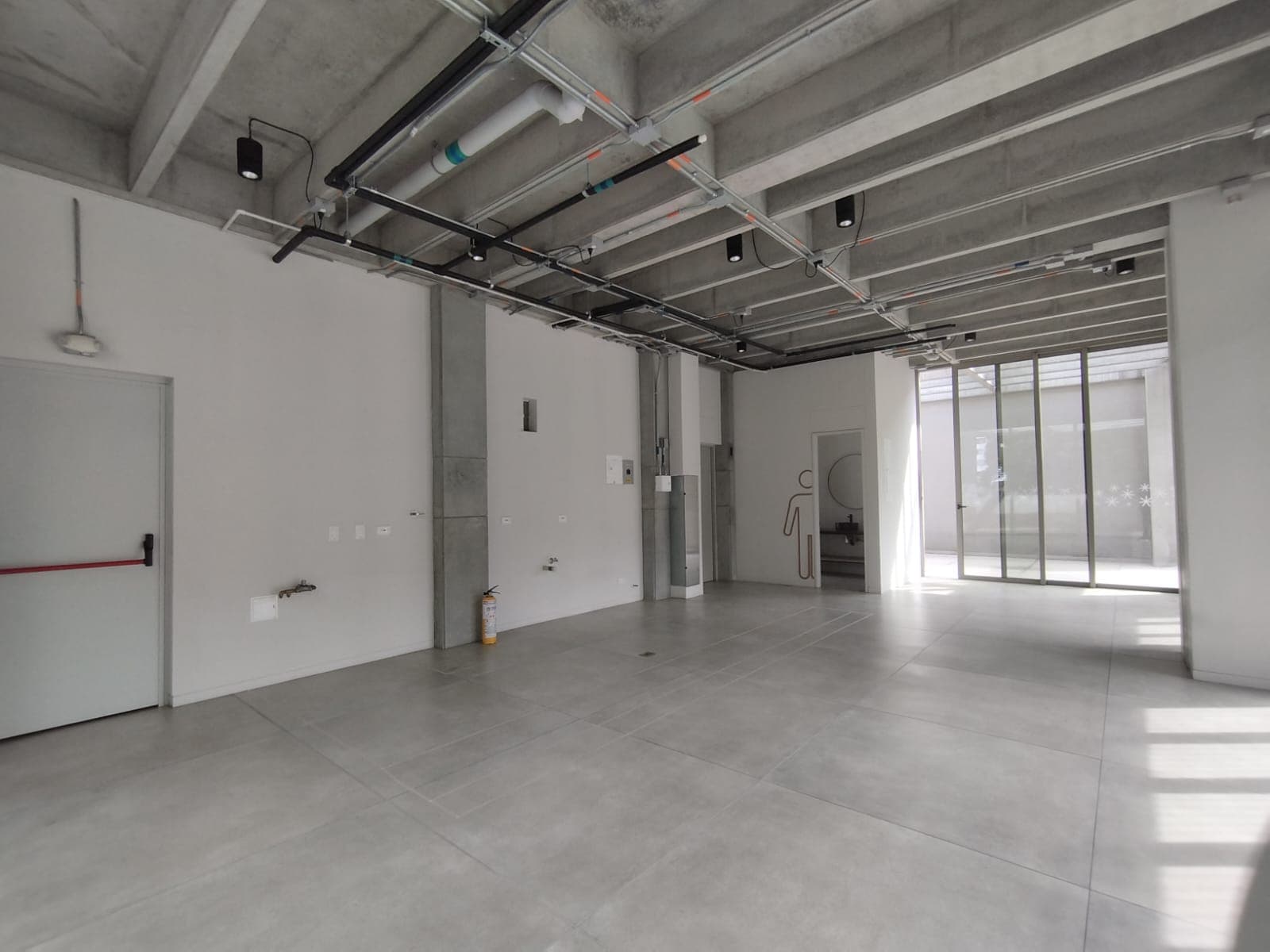 Local en arriendo en Provenza, El Poblado, Medellín — foto 5 de 12